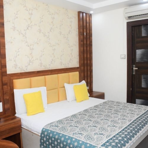HOTEL ROYAL CHOICE